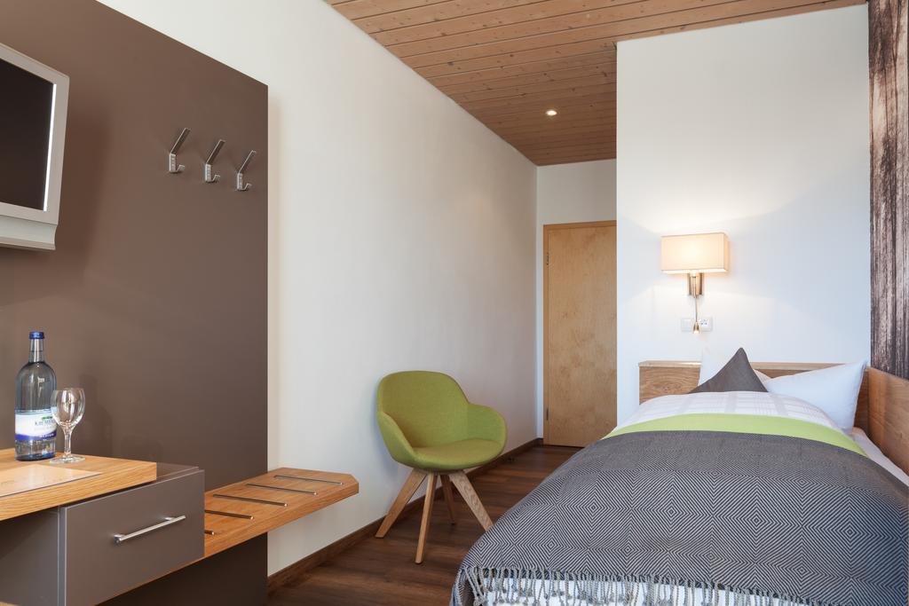 Hotel Waldhorn Кемптен Экстерьер фото